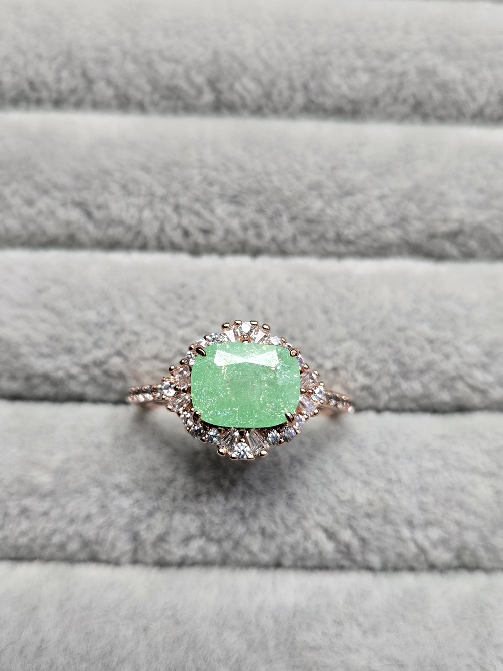 Size 8 Turquoise Ice Crystal Rose Gold Plated Bomb Party Ring